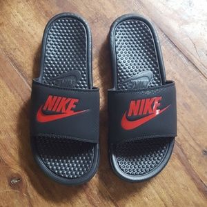 EUC Nike Slides
